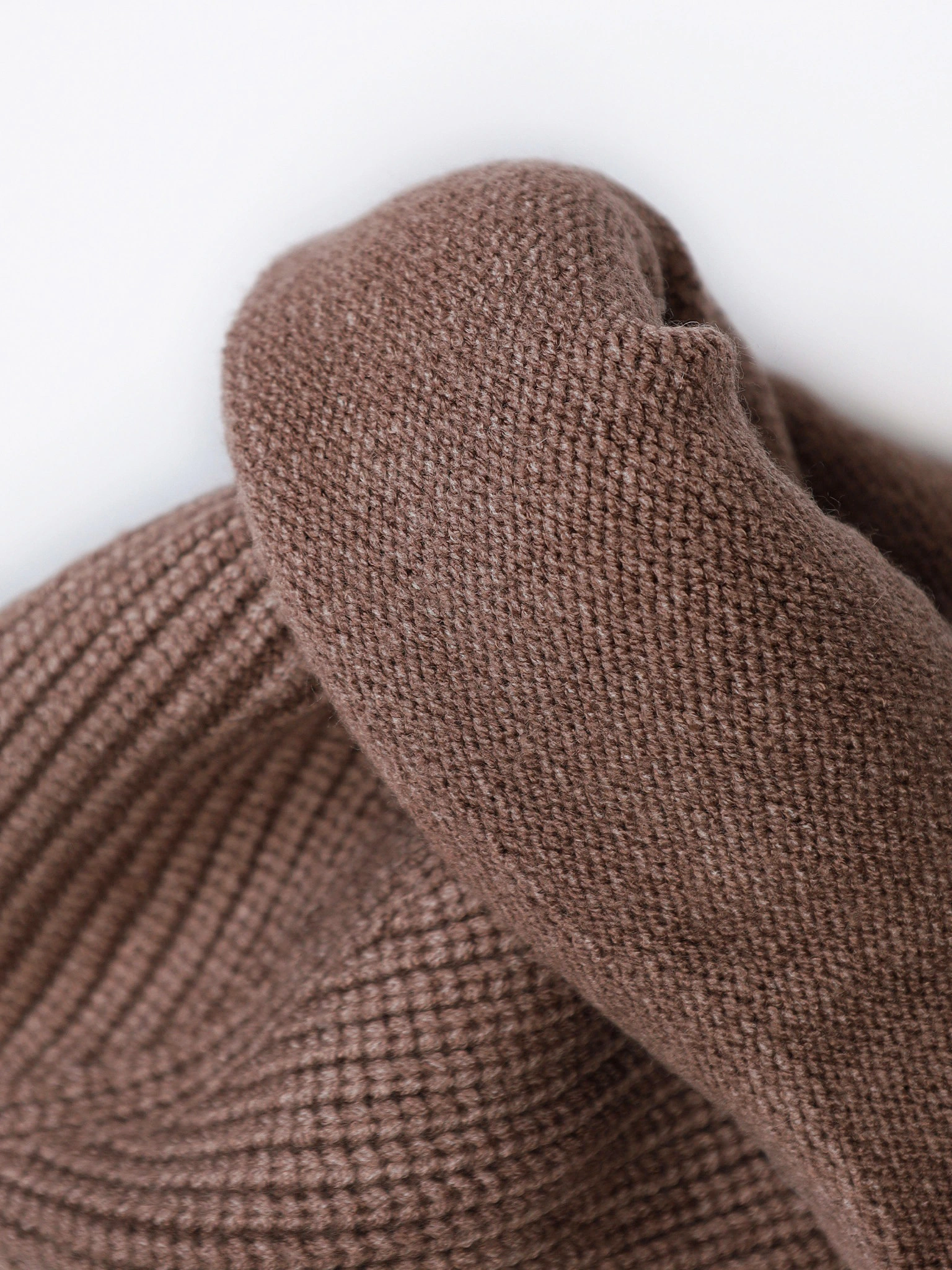 Шапка-бини из смесовой вискозы двойная с отворотом в ассортименте